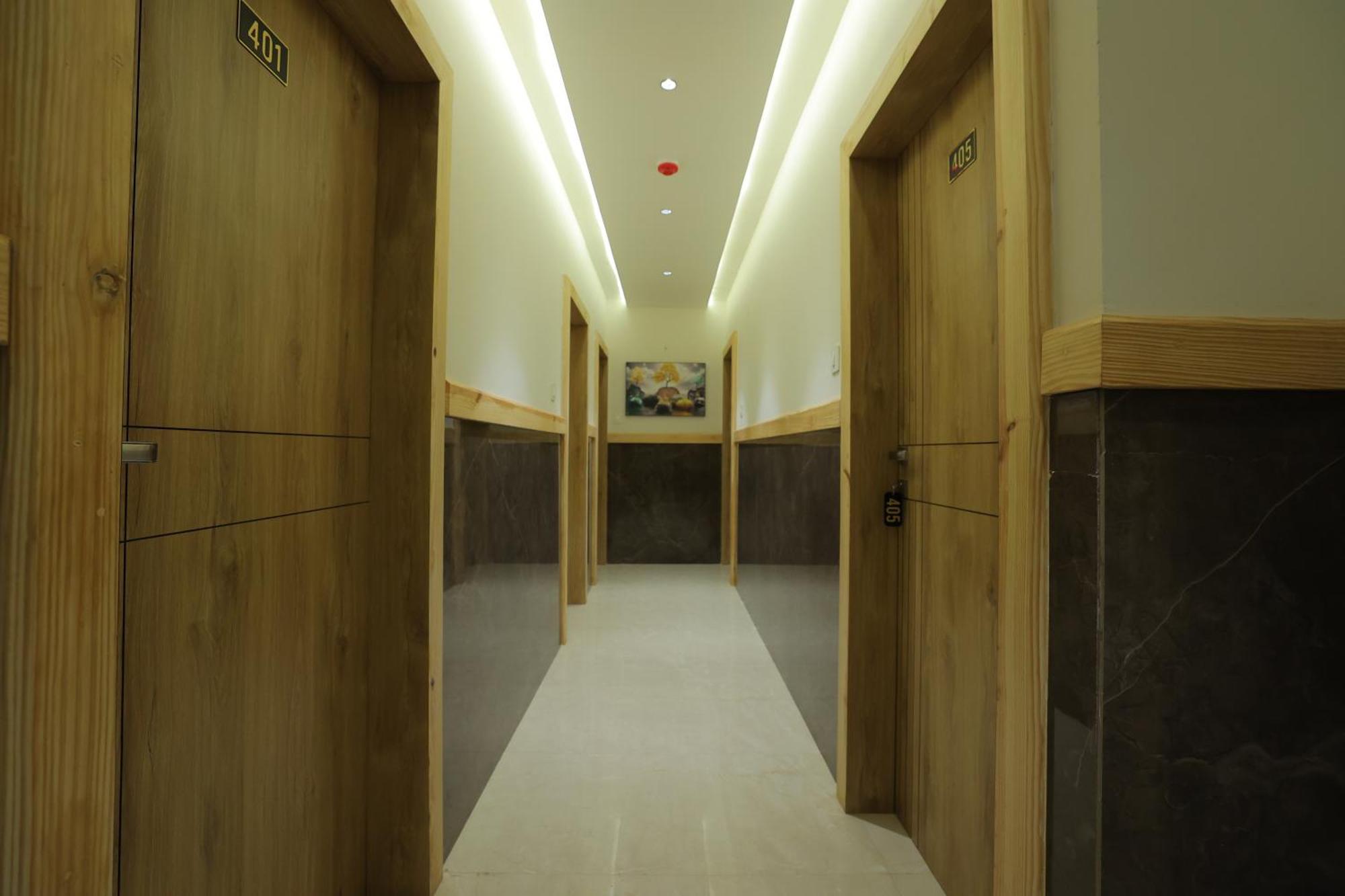 Hotel Shayan Inn ราชโกฎิ ภายนอก รูปภาพ